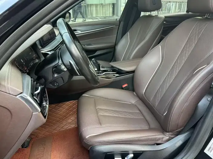 BMW 5 Series 2021 Model 530Li Leading Model M Sports Set – фото 10