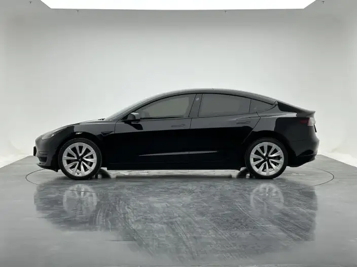 Model 3 2022 Model Rear-wheel drive version – фото 4