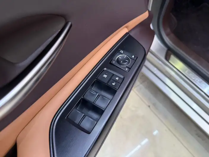 Lexus ES 2020 Model 300h Superior Edition China VI – фото 26