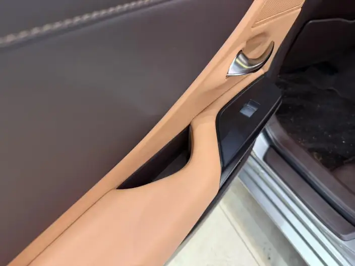 Lexus ES 2020 Model 300h Superior Edition China VI – фото 27