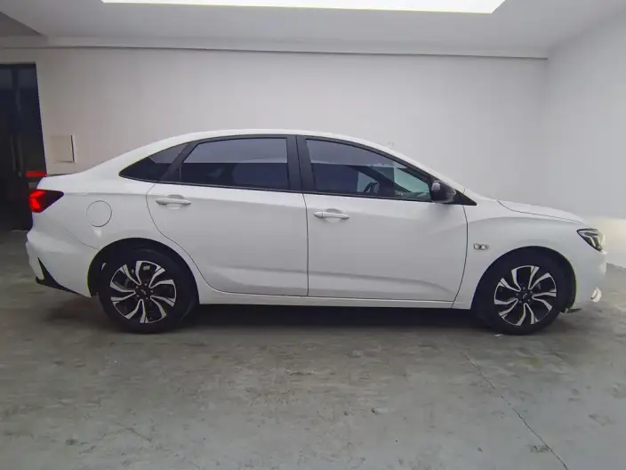 Chevrolet Corolla 2020 Model Mild Hybrid RS 330T Automatic Enjoy Edition – фото 8