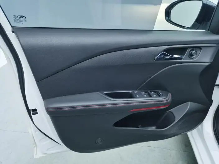 Chevrolet Corolla 2020 Model Mild Hybrid RS 330T Automatic Enjoy Edition – фото 31