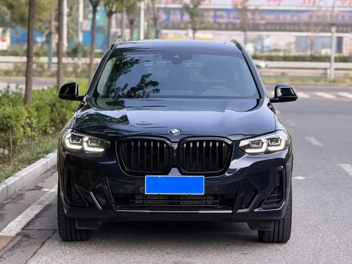 BMW X3 2023 Model xDrive30i Leading Model M Night Set – фото 2