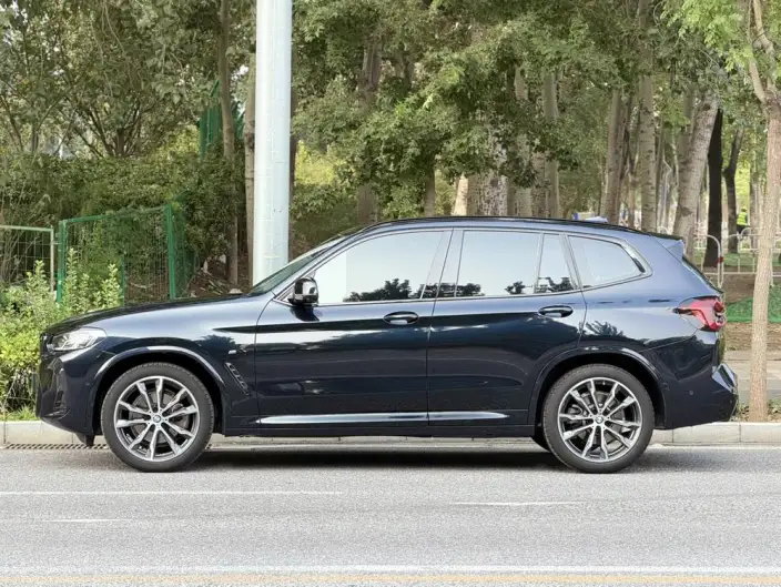 BMW X3 2023 Model xDrive30i Leading Model M Night Set – фото 4