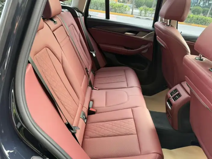 BMW X3 2023 Model xDrive30i Leading Model M Night Set – фото 25