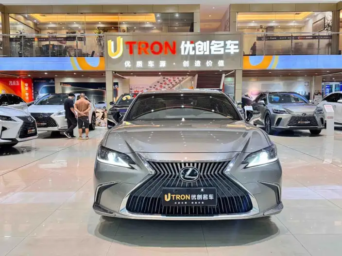 Lexus ES 2020 Model 200 Deluxe Edition China VI – фото 2