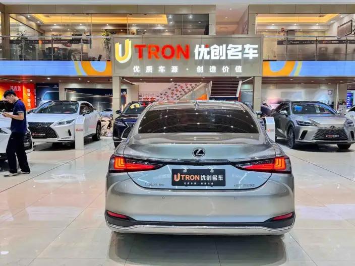 Lexus ES 2020 Model 200 Deluxe Edition China VI – фото 5