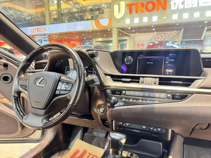 Lexus ES 2020 Model 200 Deluxe Edition China VI – фото 21