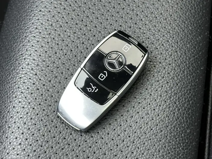 Mercedes-Benz E-Class 2021 Model Facelift E 260 L Sports sedan – фото 11