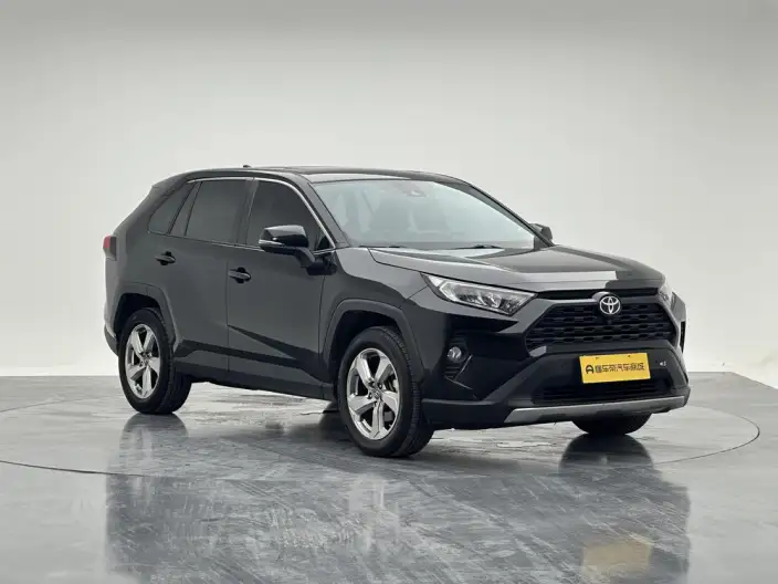 Toyota RAV4 2022 Model 2.0L CVT 2WD Fashion edition – фото 3