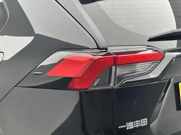 Toyota RAV4 2022 Model 2.0L CVT 2WD Fashion edition – фото 13