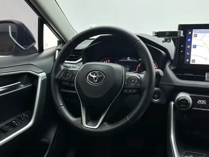 Toyota RAV4 2022 Model 2.0L CVT 2WD Fashion edition – фото 16