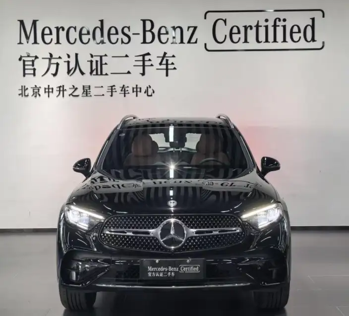 Mercedes-Benz GLC 2024 Model GLC 260 L 4MATIC Luxury Model 5 seat – фото 2