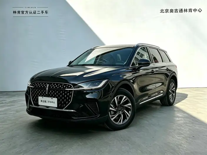 Lincoln Corsair 2024 Model 2.0T 2WD Exclusive Edition – фото 1