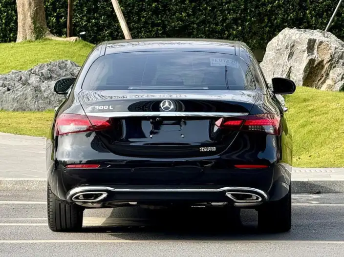 Mercedes-Benz E-Class 2021 Model E 300 L Noble Model sedan – фото 6