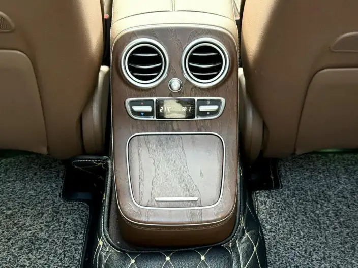 Mercedes-Benz E-Class 2021 Model E 300 L Noble Model sedan – фото 14