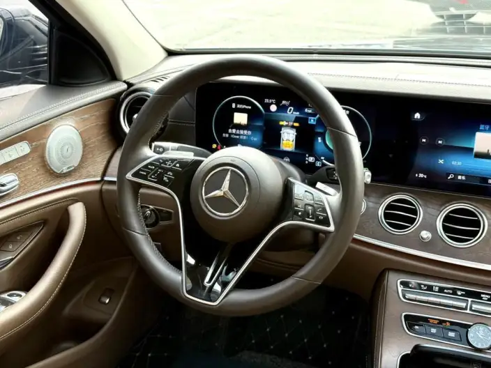 Mercedes-Benz E-Class 2021 Model E 300 L Noble Model sedan – фото 19