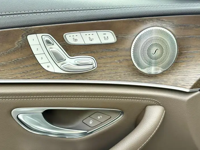 Mercedes-Benz E-Class 2021 Model E 300 L Noble Model sedan – фото 22