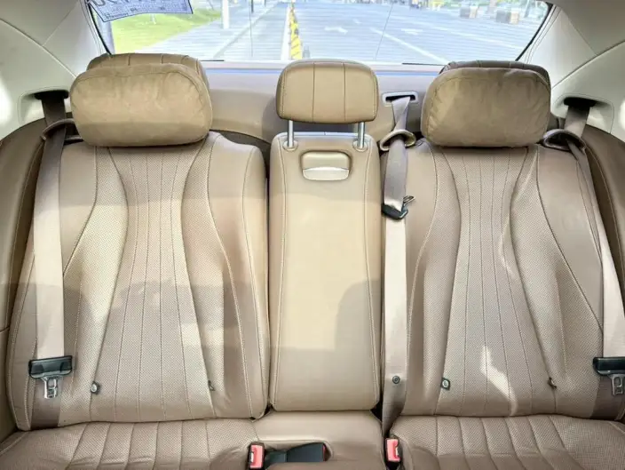 Mercedes-Benz E-Class 2021 Model E 300 L Noble Model sedan – фото 24