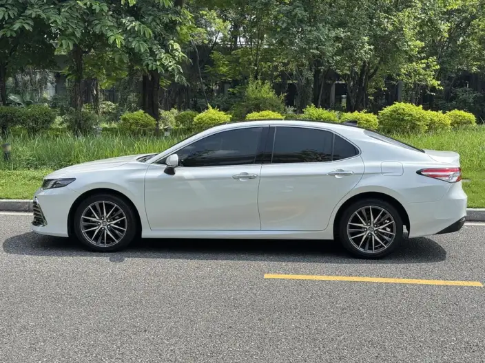 Toyota Camry 2021 Model 2.5G Deluxe Edition – фото 4