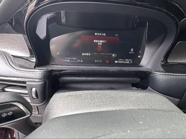 Lincoln Corsair 2022 Model 2.0T 2WD Exclusive Edition – фото 6