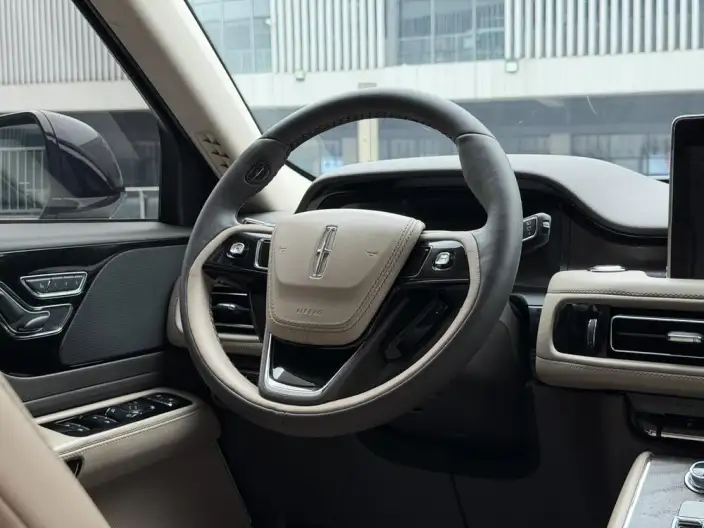 Aviator import 2020 Model 3.0T V6 Quan Drive Exclusive Edition – фото 8