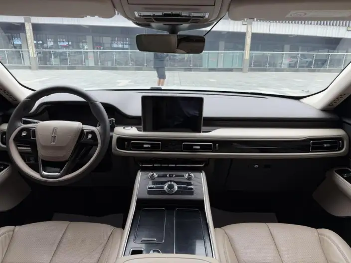 Aviator import 2020 Model 3.0T V6 Quan Drive Exclusive Edition – фото 9