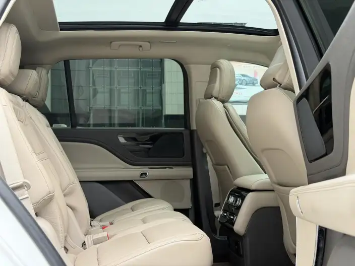 Aviator import 2020 Model 3.0T V6 Quan Drive Exclusive Edition – фото 12