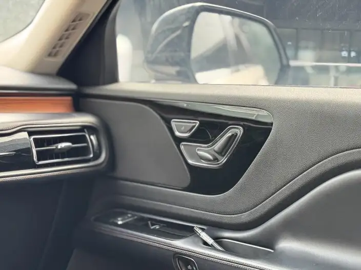 Aviator 2020 Model 3.0T V6 4WD Exclusive Edition – фото 5