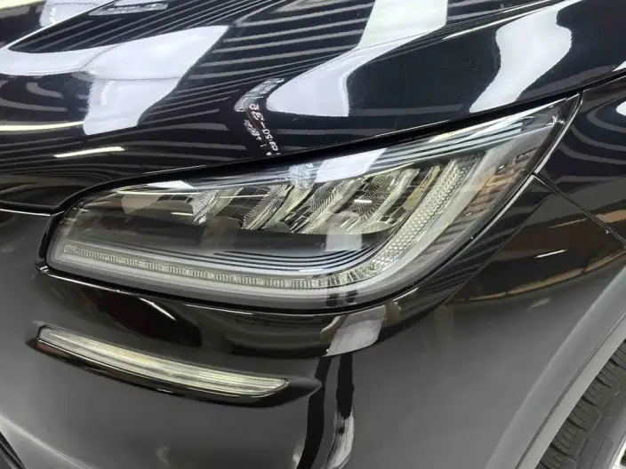 Lincoln Corsair 2020 Model 2.0T 2WD Zunya Edition – фото 11