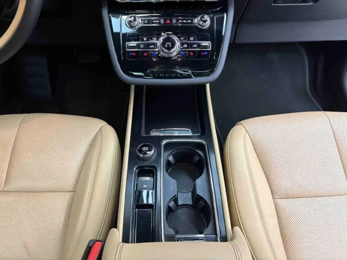 Lincoln Corsair 2020 Model 2.0T 2WD Zunya Edition – фото 31