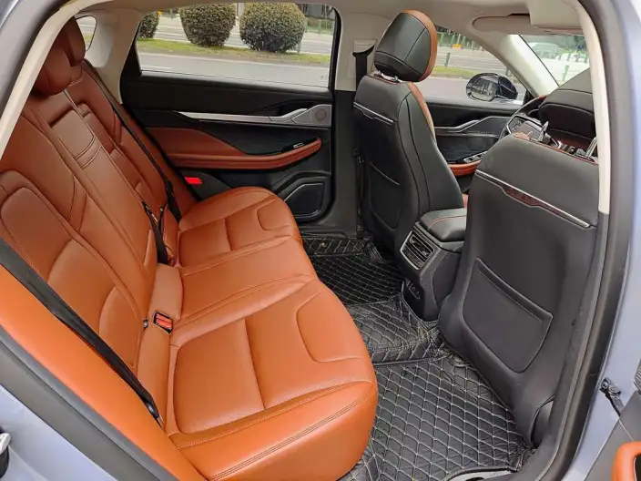 Lincoln Z 2022 Model i Cool Zun Shang Edition – фото 9
