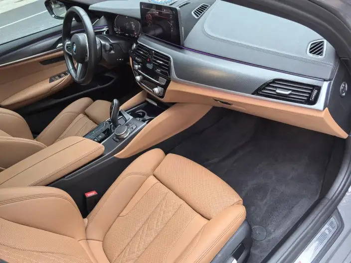 BMW 5 Series Imported 2021 Model 525i M Sports Set – фото 23