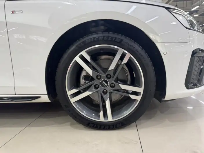 Audi A4 L 2022 Model 40 TFSI Luxury Dynamic Model – фото 7