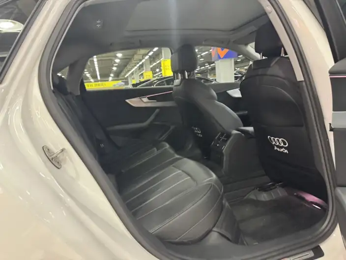 Audi A4 L 2022 Model 40 TFSI Luxury Dynamic Model – фото 13
