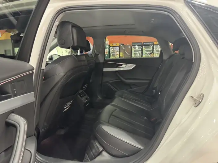 Audi A4 L 2022 Model 40 TFSI Luxury Dynamic Model – фото 21