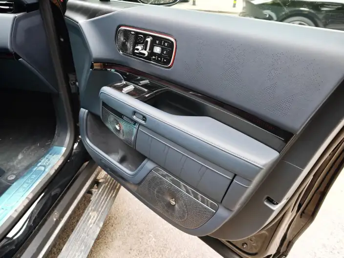 ZEEKR 9X 2025 Model Hyper Edition 70kWh VI seat – фото 6