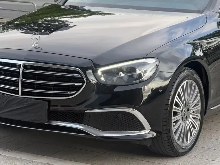 Mercedes-Benz E-Class 2021 Model E 300 L Luxury Model sedan – фото 7
