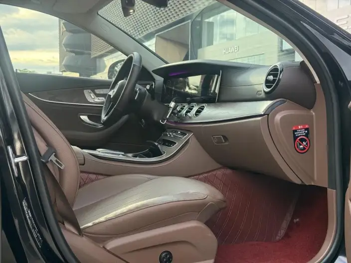 Mercedes-Benz E-Class 2021 Model E 300 L Luxury Model sedan – фото 23
