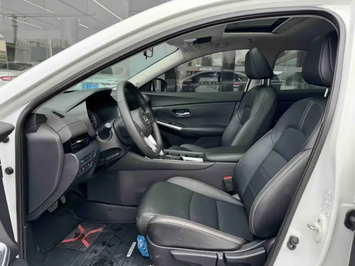 Nissan Sylphy 2023 Model 1.6L CVT Yuexiang Edition – фото 8