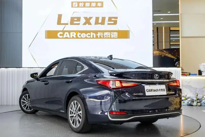Lexus ES 2021 Model 300h Superior Edition – фото 4