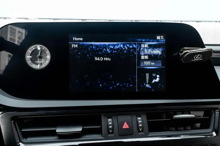 Lexus ES 2021 Model 300h Superior Edition – фото 13