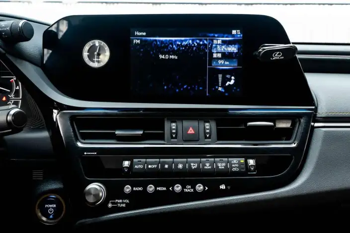 Lexus ES 2021 Model 300h Superior Edition – фото 19