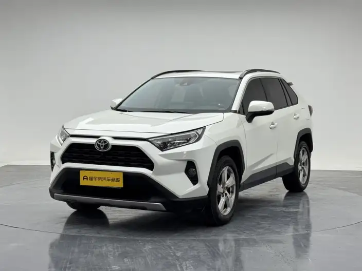 Toyota RAV4 2020 Model 2.0L CVT 2WD Fashion edition – фото 1