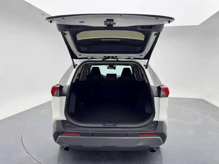 Toyota RAV4 2020 Model 2.0L CVT 2WD Fashion edition – фото 20