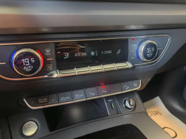 Audi Q5L Sportback 2023 Model 40 TFSI Fashion Model – фото 9
