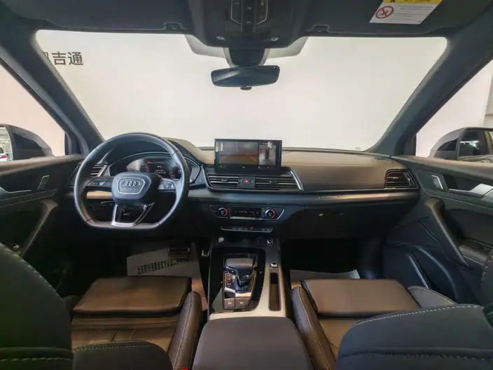 Audi Q5L Sportback 2023 Model 40 TFSI Fashion Model – фото 10