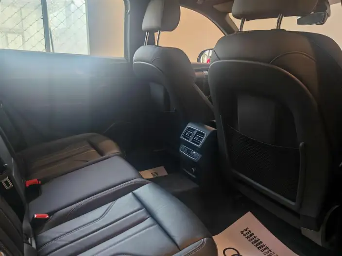 Audi Q5L Sportback 2023 Model 40 TFSI Fashion Model – фото 17