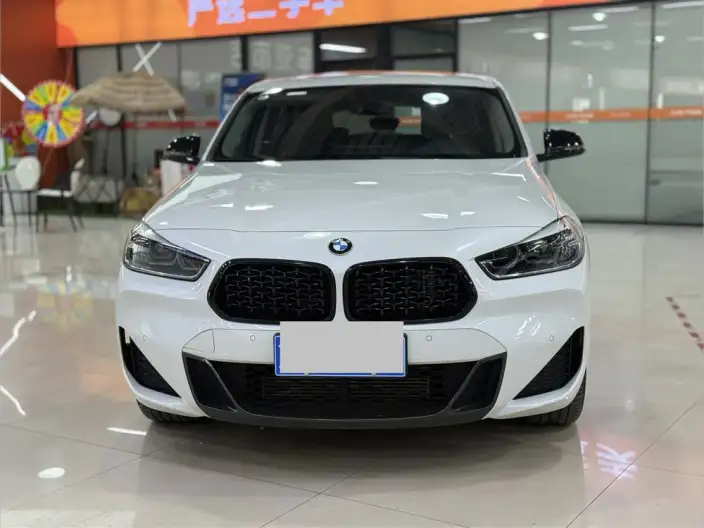 BMW X2 2023 Model sDrive25i M Sports Night Edition – фото 2