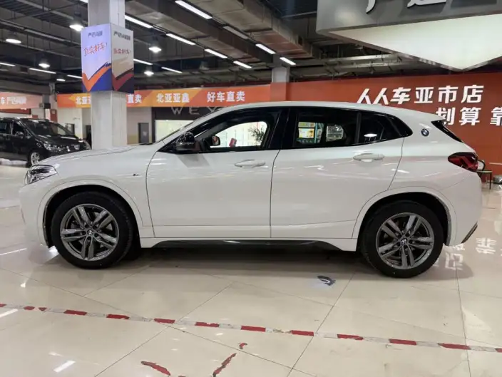 BMW X2 2023 Model sDrive25i M Sports Night Edition – фото 4